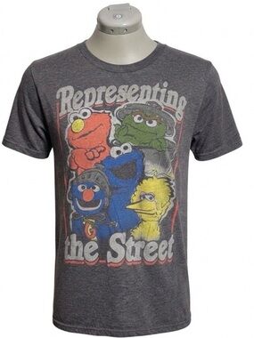 Sesame Street Graphic T-Shirt Kidcore Childhood Nostalgia Elmo Gray Tshirt Small